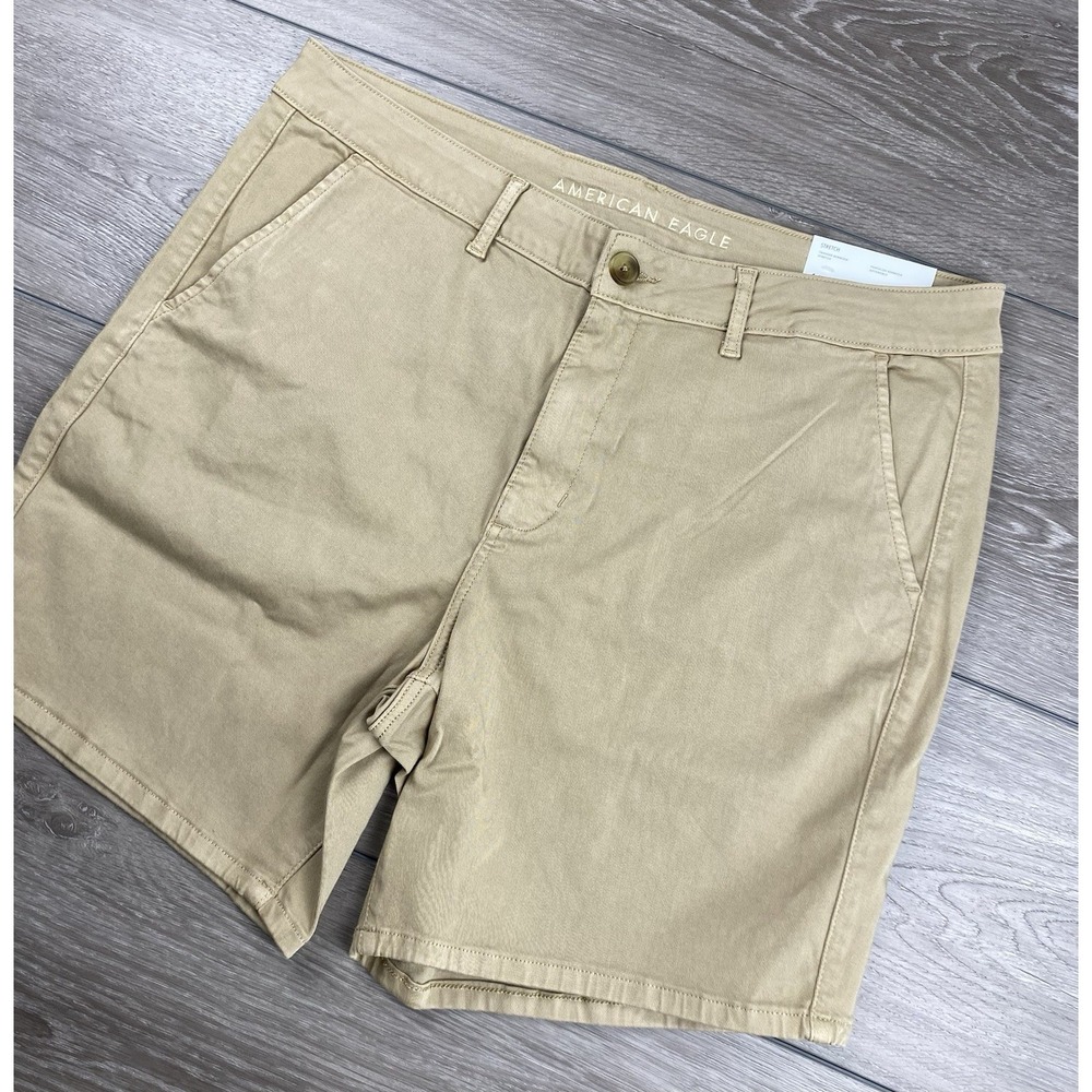 American Eagle Women's Trouser‎ Bermuda Shorts Brown Size 16 New